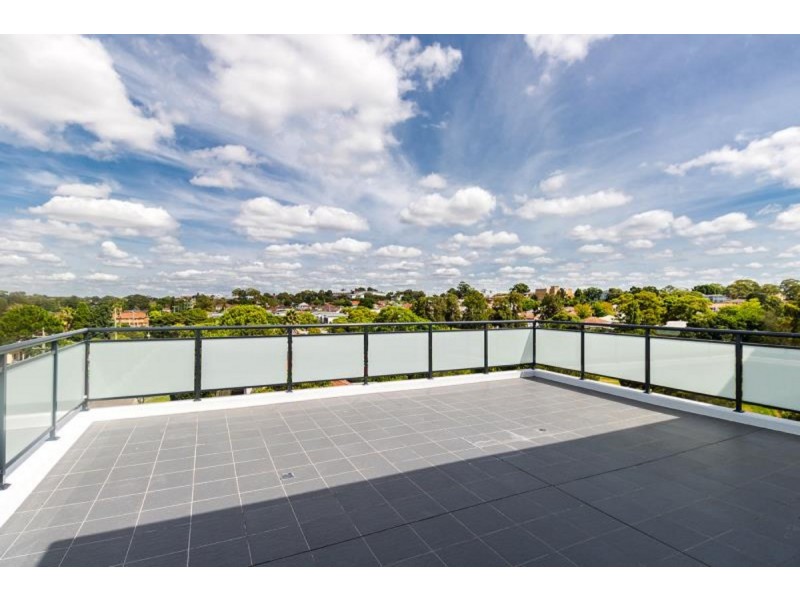 15/36-38 Blaxcell Street, Granville NSW 2142